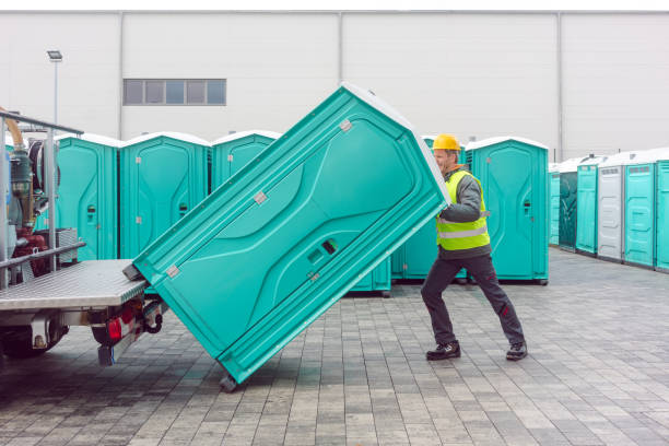 Porta potty delivery and setup in Atwood, IL
